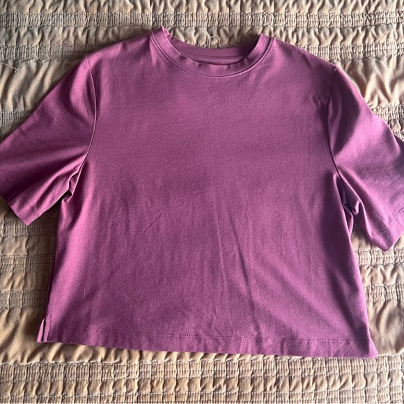 A New Day Boxy Elbow Sleeve Cropped T-Shirt - Picture 1 of 5